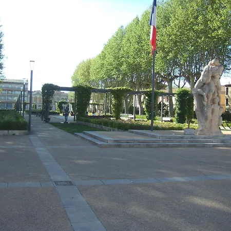 Διαμέρισμα Carcaluxe Καρκασόν