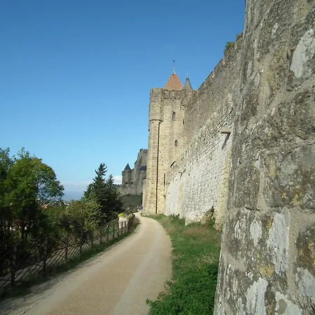 Apartment Carcaluxe
